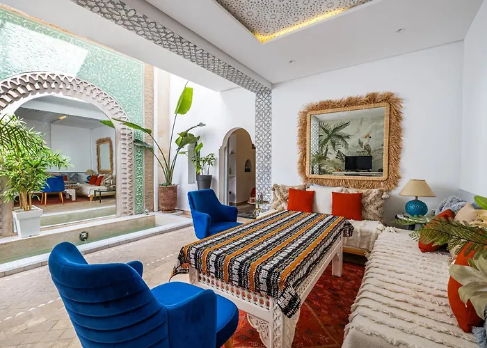 Riad Cozynest Exclusiv&Chic Piscine Petit Dejeuner Prive